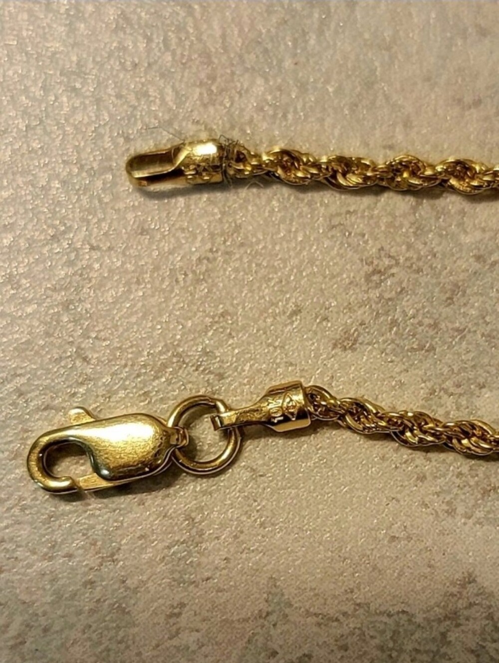 10 KT GOLD ROPE NECKLACE - Picture 2 of 6